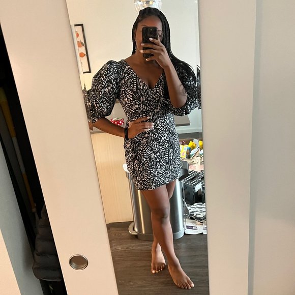 Zara B/W Printed Dress - Picture 1 of 2